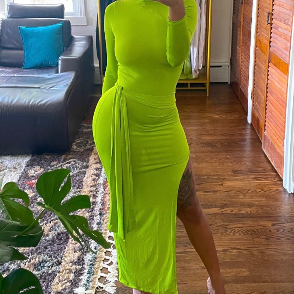 Green apple dress